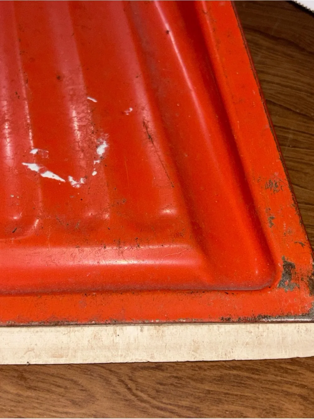 Vintage Red Metal Wall-Mount Dustpan Decor JV Reed MCM decor